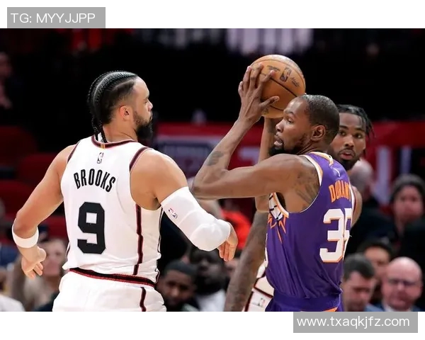 NBA经典赛场回顾与精彩瞬间集锦带你重温最震撼的篮球时刻